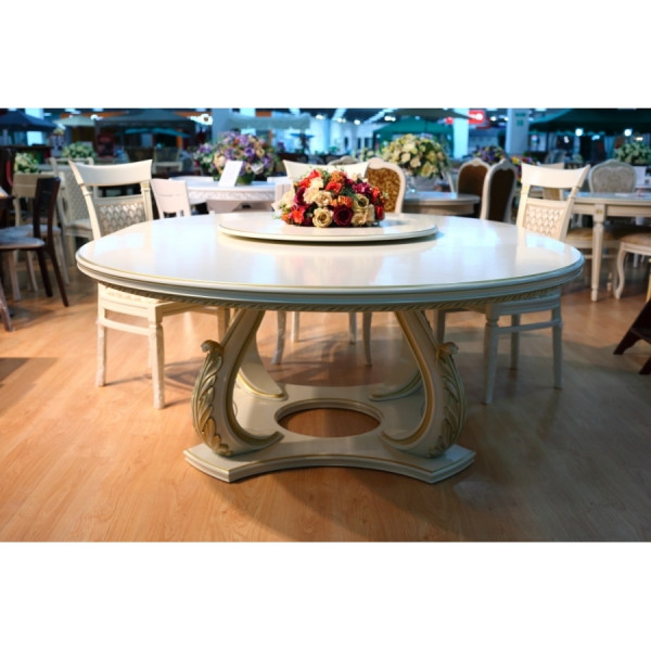 Большой круглый стол с менажницей