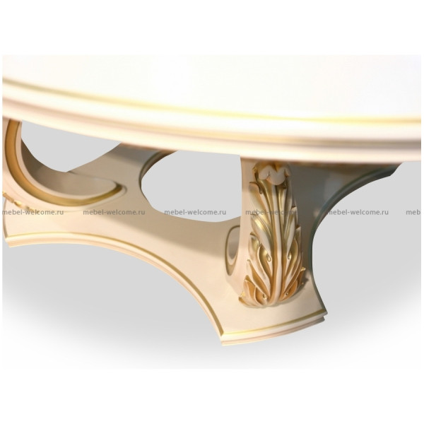 Большой круглый стол с менажницей