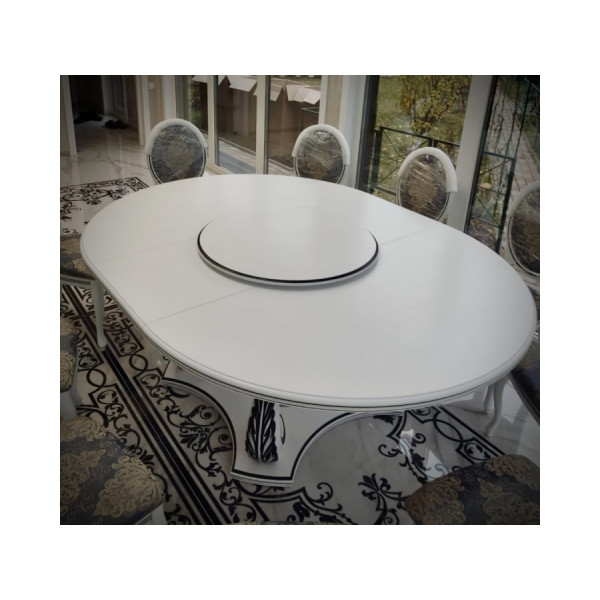 Большой круглый стол с менажницей